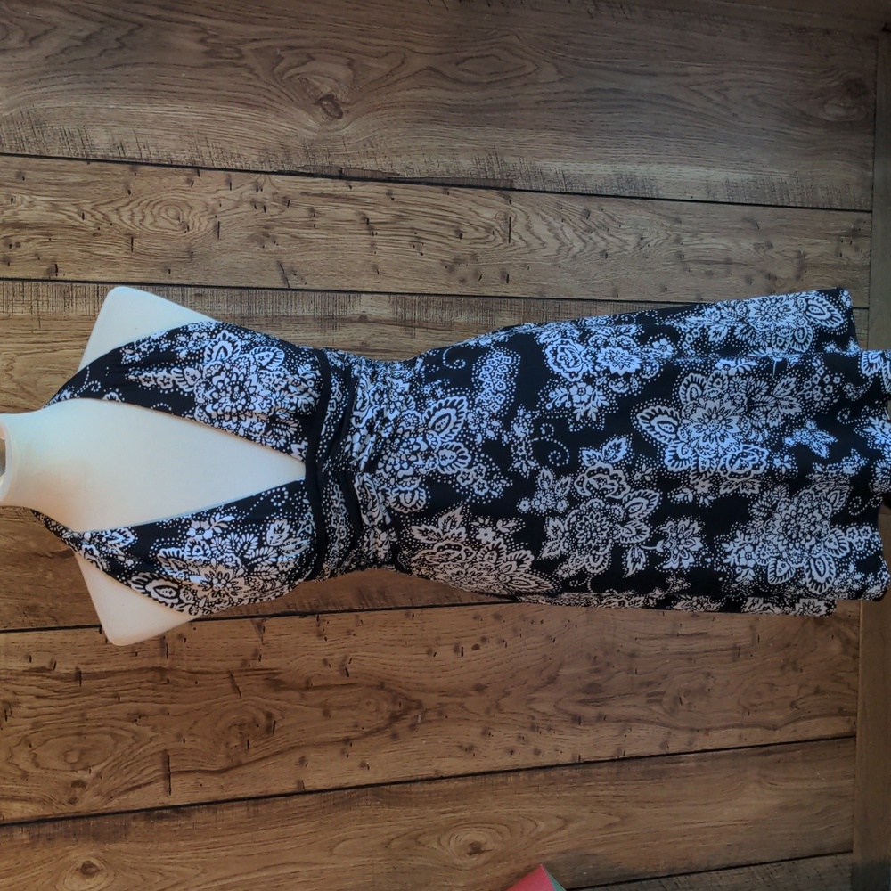 White House Black Market Halter Dress 0